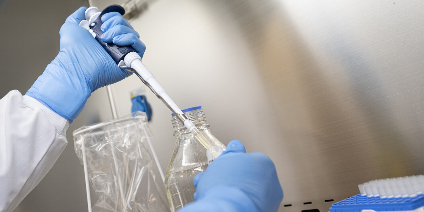 Photo Biotech Lab